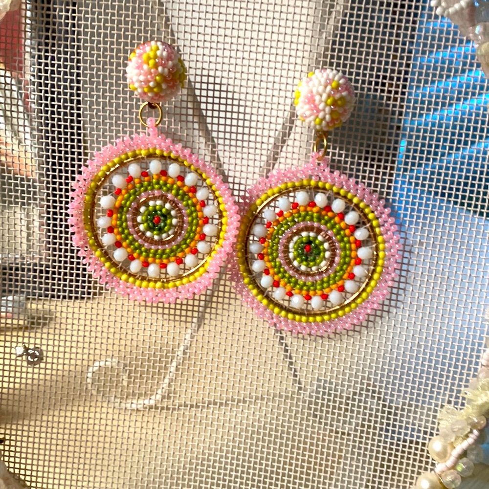 NWOT Colorful playful LP Statement earrings
